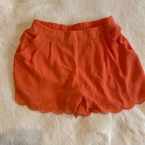 Blu Pepper pink scalloped shorts